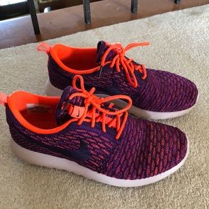 Nike roshes